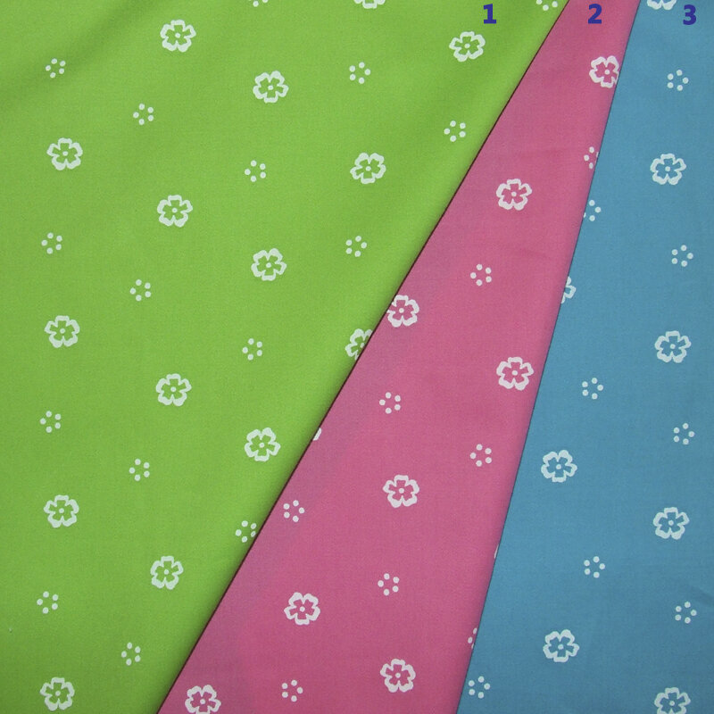 BW/ Satin Druck Blumen