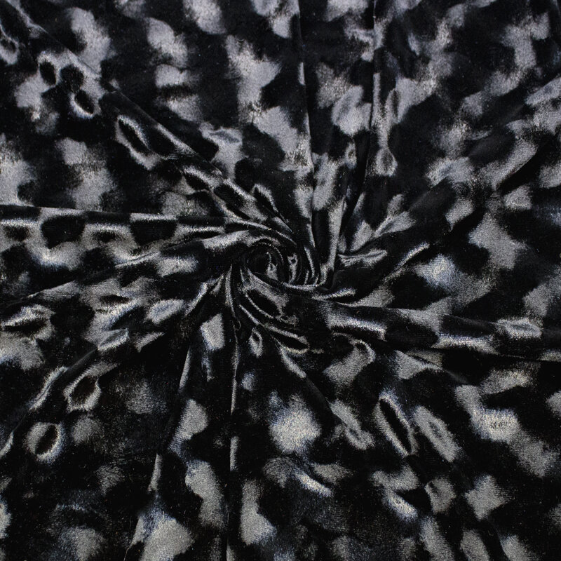 06 schwarz