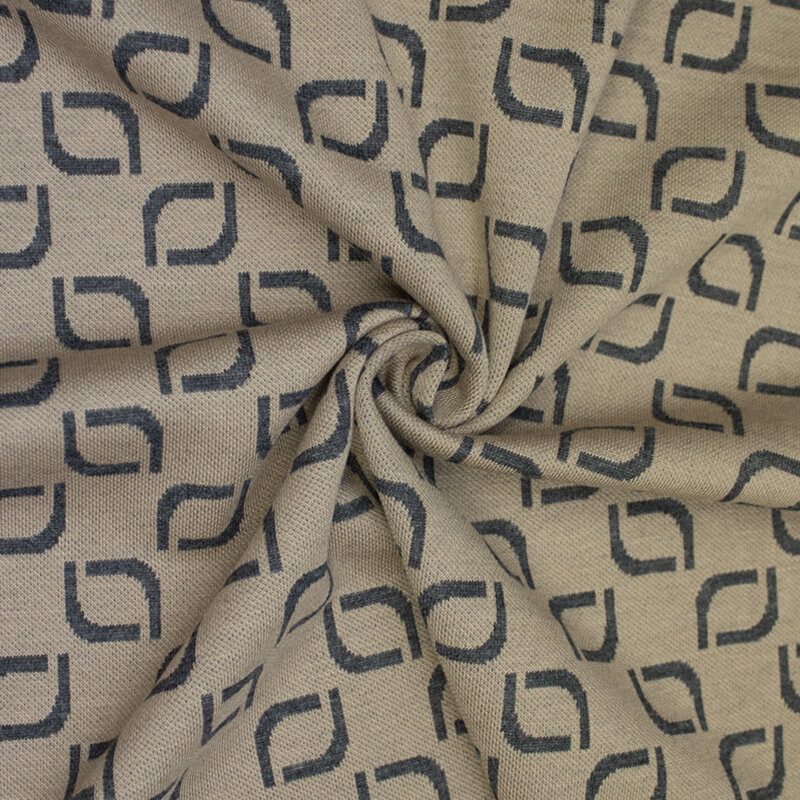 01 camel