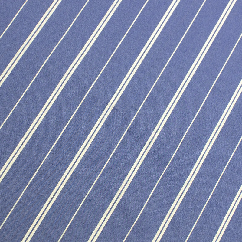 01 blau